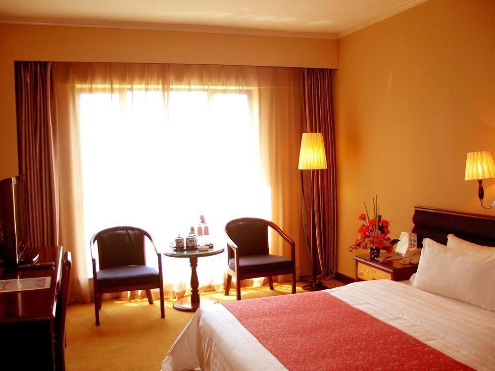 Le Garden Hotel Сиан Екстериор снимка